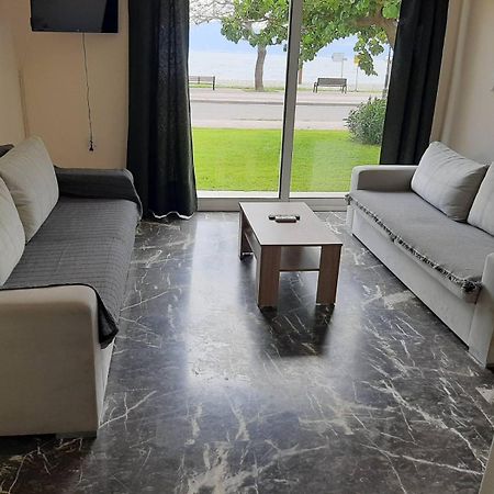 Nafpaktos Seaside Apartment المظهر الخارجي الصورة