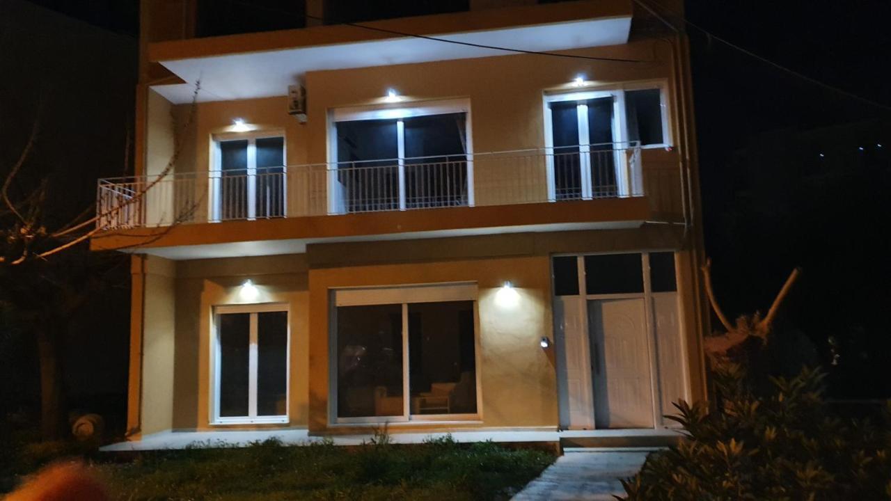 Nafpaktos Seaside Apartment المظهر الخارجي الصورة