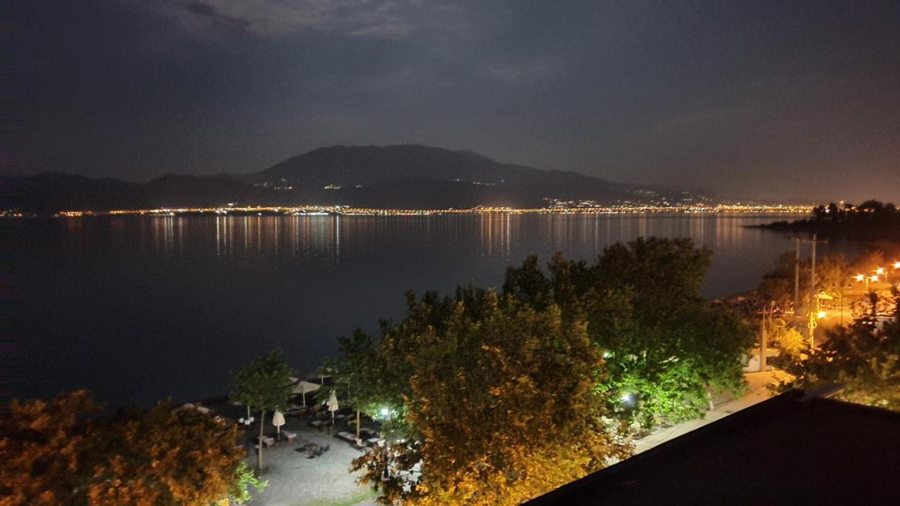 Nafpaktos Seaside Apartment المظهر الخارجي الصورة